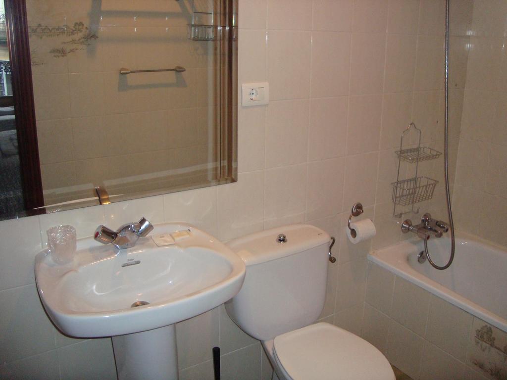 Pension Aristizabal San Sebastián Esterno foto